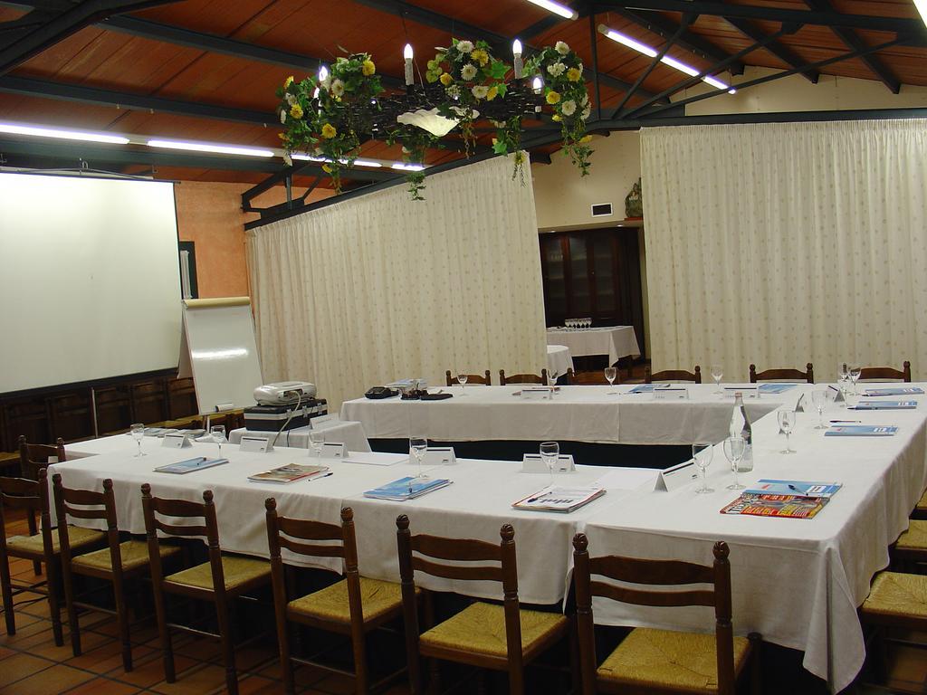 Mas De La Sala Hotel Sallent Buitenkant foto